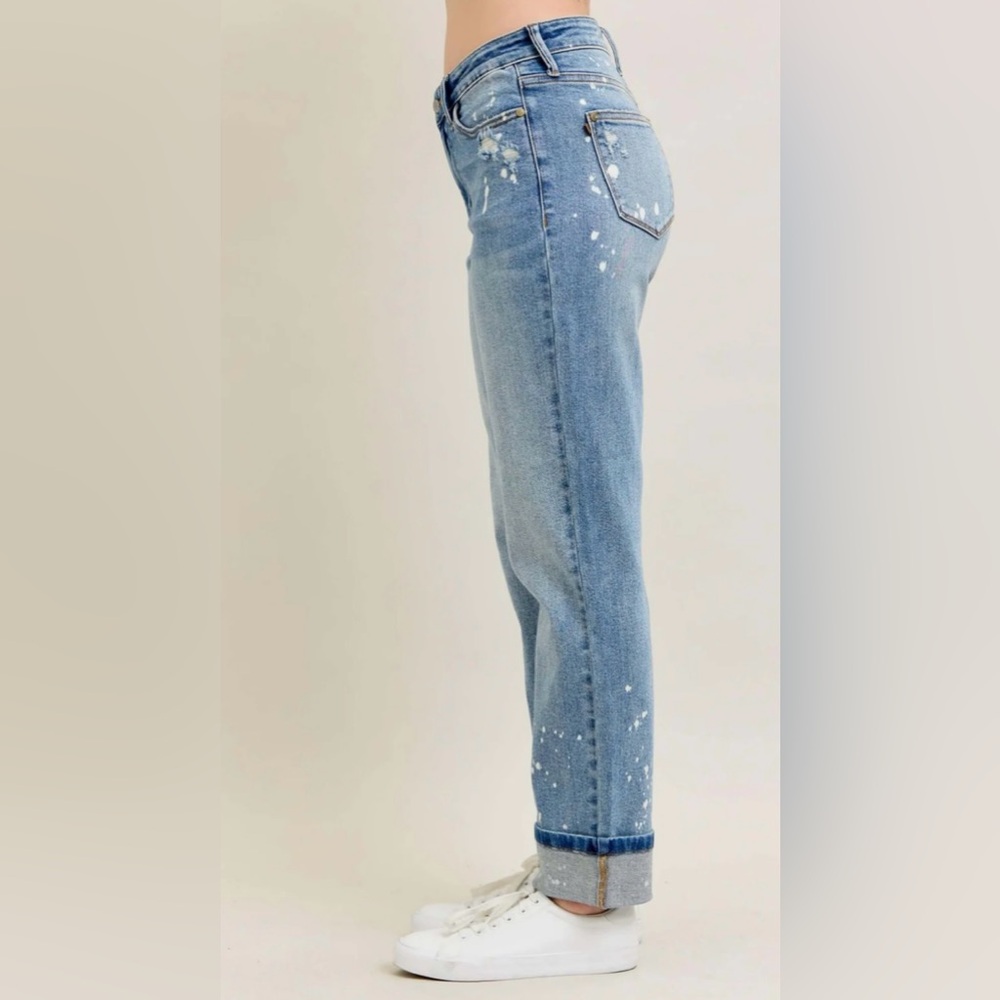 Judy Blue Med Wash Bleach-Splatter Boyfriend Jeans NWT 18W - Picture 4 of 6